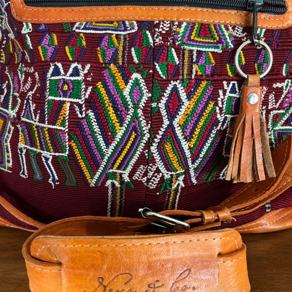 Nena & Co. Large Weekender Bag - Picture 6 of 7